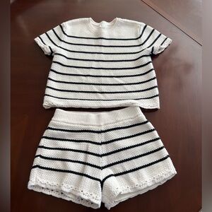 Abercrombie Kids White and Black Knit Sweater